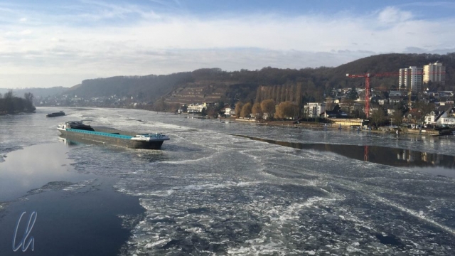 Icy Cover on the Moselle